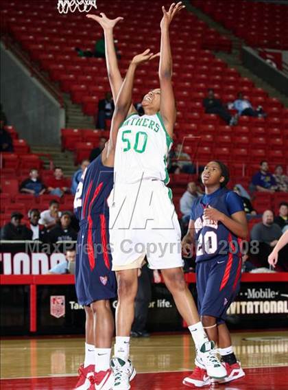 Thumbnail 1 in Jones vs. Washington (T-Mobile Invitational) photogallery.