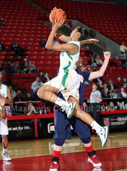 Thumbnail 1 in Jones vs. Washington (T-Mobile Invitational) photogallery.