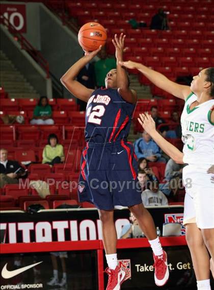 Thumbnail 1 in Jones vs. Washington (T-Mobile Invitational) photogallery.