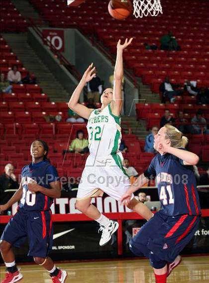 Thumbnail 2 in Jones vs. Washington (T-Mobile Invitational) photogallery.