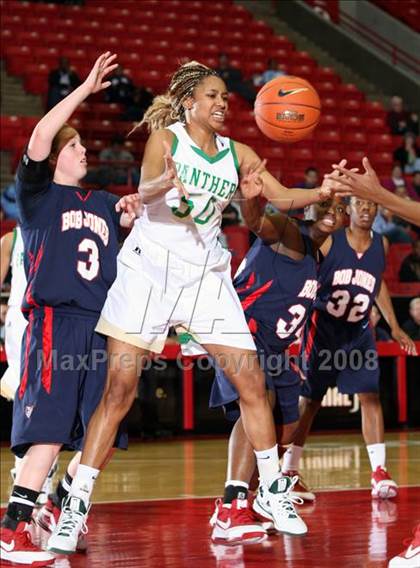 Thumbnail 2 in Jones vs. Washington (T-Mobile Invitational) photogallery.