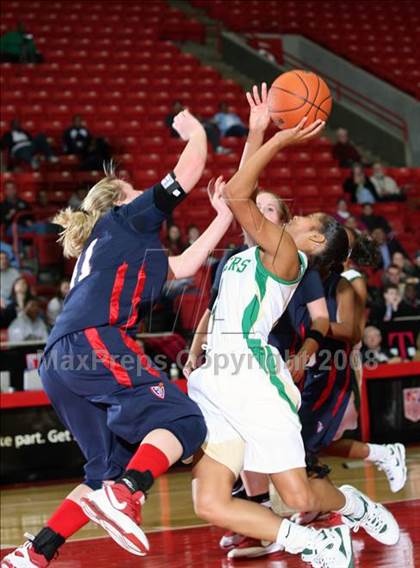Thumbnail 1 in Jones vs. Washington (T-Mobile Invitational) photogallery.