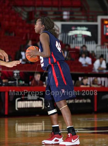 Thumbnail 2 in Jones vs. Washington (T-Mobile Invitational) photogallery.