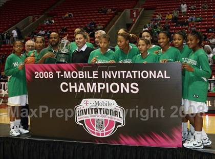 Thumbnail 1 in Jones vs. Washington (T-Mobile Invitational) photogallery.