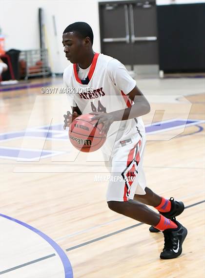 Thumbnail 2 in Walden Grove vs. Independence (Judy Dixon Holiday Tournament) photogallery.