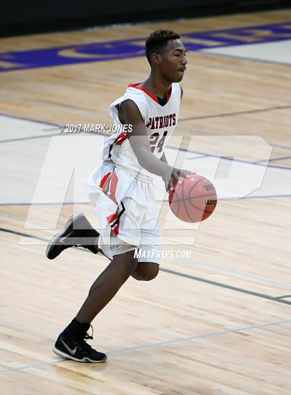 Thumbnail 2 in Walden Grove vs. Independence (Judy Dixon Holiday Tournament) photogallery.