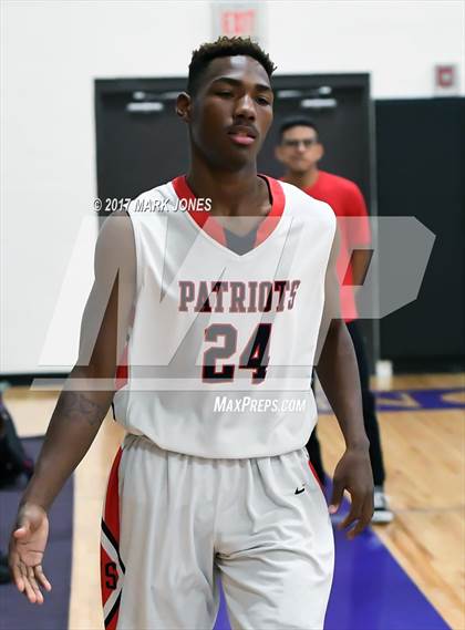 Thumbnail 2 in Walden Grove vs. Independence (Judy Dixon Holiday Tournament) photogallery.