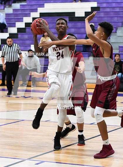 Thumbnail 2 in Walden Grove vs. Independence (Judy Dixon Holiday Tournament) photogallery.