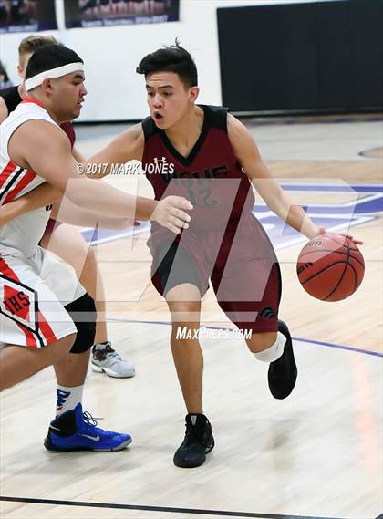 Thumbnail 2 in Walden Grove vs. Independence (Judy Dixon Holiday Tournament) photogallery.