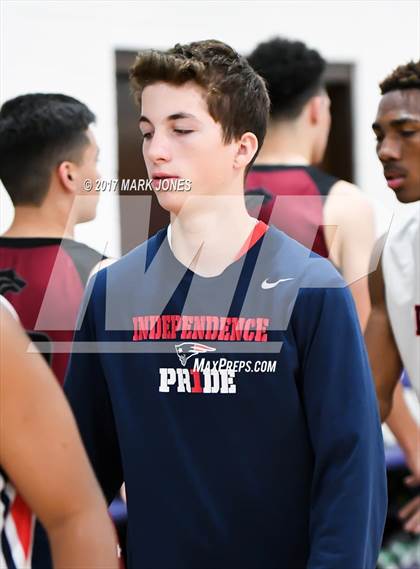 Thumbnail 3 in Walden Grove vs. Independence (Judy Dixon Holiday Tournament) photogallery.