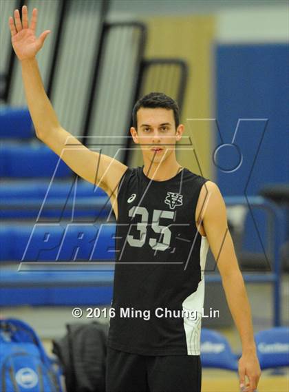 Thumbnail 2 in Saddleback Valley Christian vs. Crean Lutheran (CIF SS D4 Final) photogallery.
