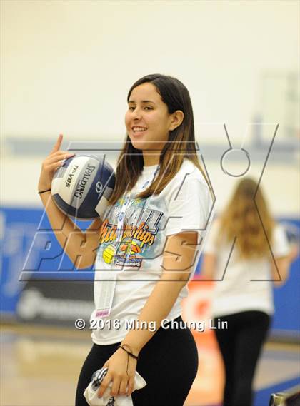 Thumbnail 1 in Saddleback Valley Christian vs. Crean Lutheran (CIF SS D4 Final) photogallery.