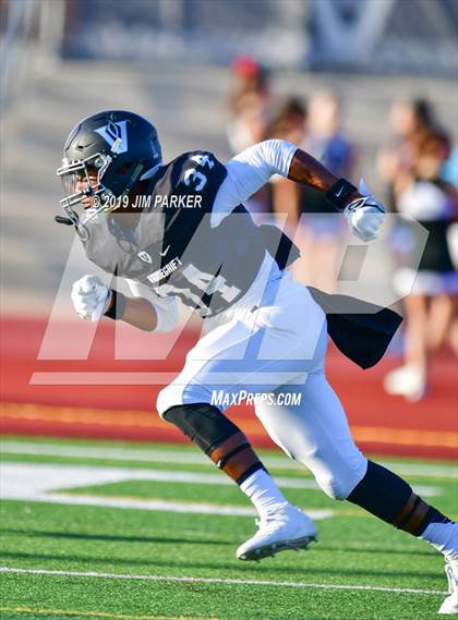 Thumbnail 1 in Hendrickson @ Vandegrift photogallery.