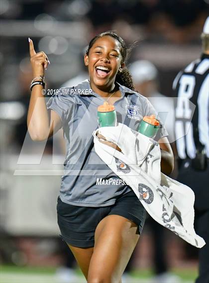 Thumbnail 2 in Hendrickson @ Vandegrift photogallery.