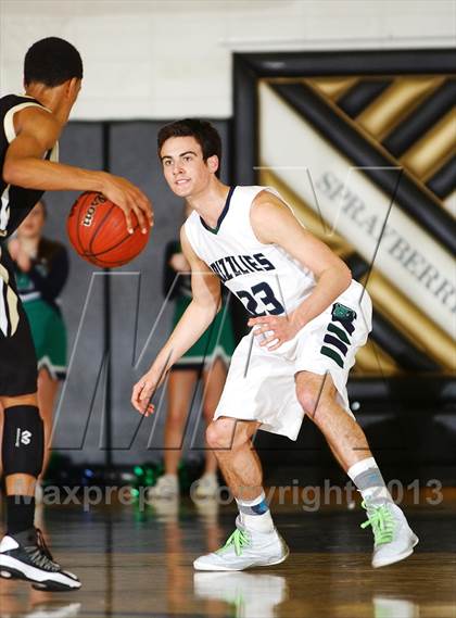 Thumbnail 3 in Sprayberry vs. Creekview (Region 7 AAAAA Final) photogallery.