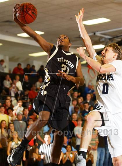 Thumbnail 3 in Sprayberry vs. Creekview (Region 7 AAAAA Final) photogallery.
