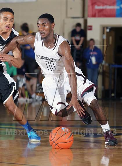 Thumbnail 3 in Sunrise Christian Academy vs. Barking Abbey (London) (City of Palms Classic) photogallery.