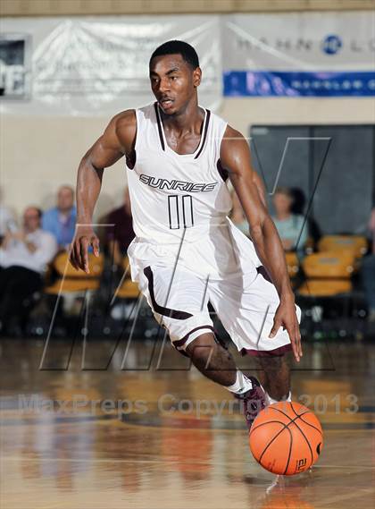 Thumbnail 2 in Sunrise Christian Academy vs. Barking Abbey (London) (City of Palms Classic) photogallery.