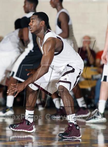 Thumbnail 1 in Sunrise Christian Academy vs. Barking Abbey (London) (City of Palms Classic) photogallery.