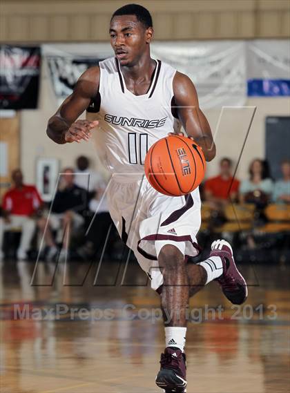 Thumbnail 3 in Sunrise Christian Academy vs. Barking Abbey (London) (City of Palms Classic) photogallery.
