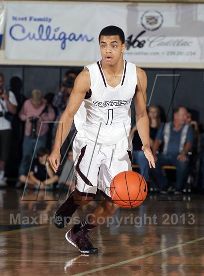 Thumbnail 2 in Sunrise Christian Academy vs. Barking Abbey (London) (City of Palms Classic) photogallery.