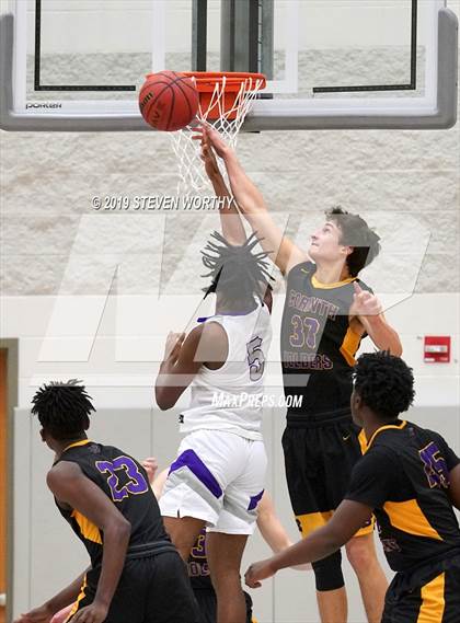 Thumbnail 1 in Corinth Holders @ South Garner photogallery.