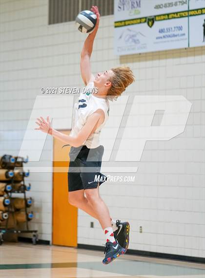 Thumbnail 2 in Tucson High Magnet School @ Basha photogallery.