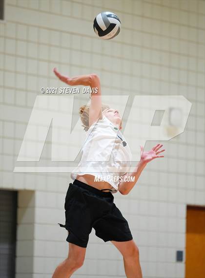 Thumbnail 1 in Tucson High Magnet School @ Basha photogallery.