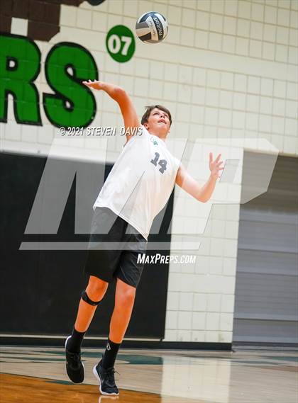 Thumbnail 1 in Tucson High Magnet School @ Basha photogallery.