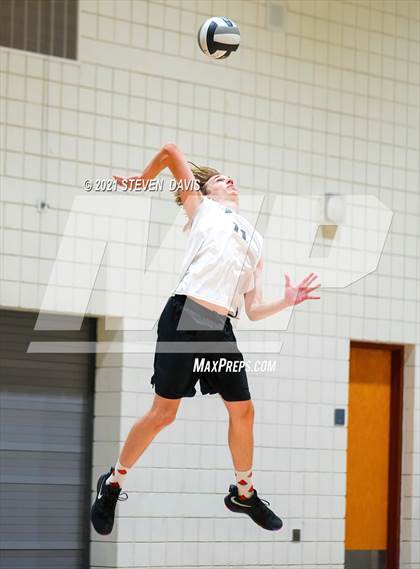 Thumbnail 2 in Tucson High Magnet School @ Basha photogallery.