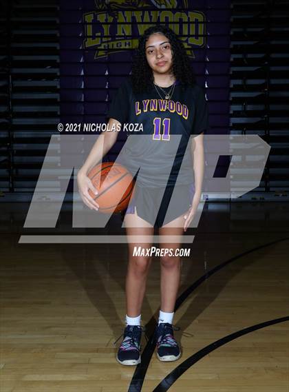 Thumbnail 3 in Lynwood Varsity Basketball Photo Shoot photogallery.