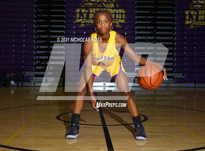 Thumbnail 3 in Lynwood Varsity Basketball Photo Shoot photogallery.