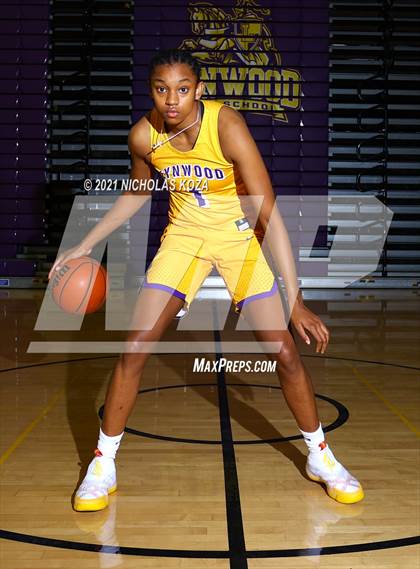 Thumbnail 1 in Lynwood Varsity Basketball Photo Shoot photogallery.