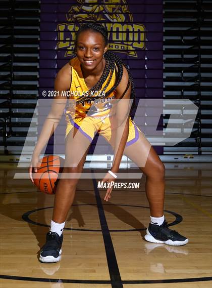 Thumbnail 1 in Lynwood Varsity Basketball Photo Shoot photogallery.