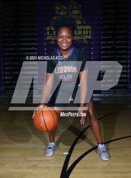 Thumbnail 3 in Lynwood Varsity Basketball Photo Shoot photogallery.