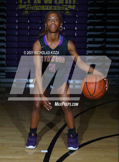 Thumbnail 3 in Lynwood Varsity Basketball Photo Shoot photogallery.