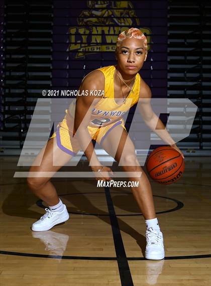 Thumbnail 3 in Lynwood Varsity Basketball Photo Shoot photogallery.