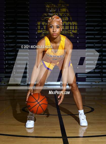 Thumbnail 1 in Lynwood Varsity Basketball Photo Shoot photogallery.