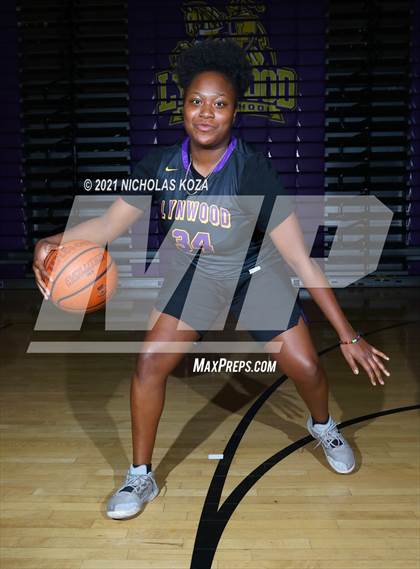 Thumbnail 2 in Lynwood Varsity Basketball Photo Shoot photogallery.
