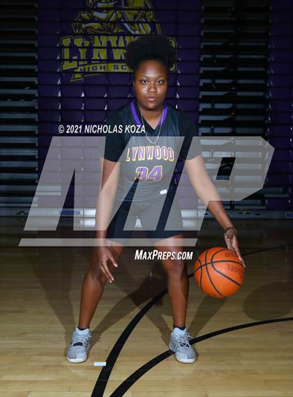 Thumbnail 2 in Lynwood Varsity Basketball Photo Shoot photogallery.