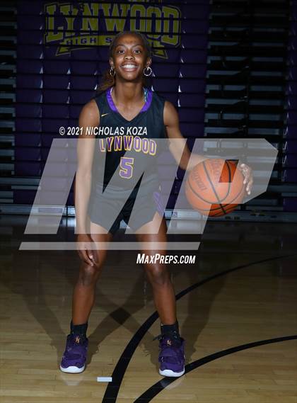 Thumbnail 2 in Lynwood Varsity Basketball Photo Shoot photogallery.