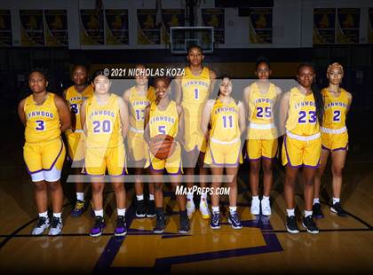 Thumbnail 3 in Lynwood Varsity Basketball Photo Shoot photogallery.