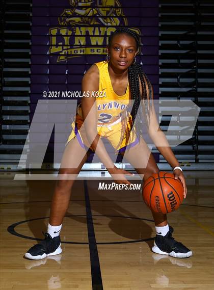 Thumbnail 1 in Lynwood Varsity Basketball Photo Shoot photogallery.