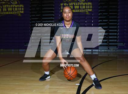 Thumbnail 2 in Lynwood Varsity Basketball Photo Shoot photogallery.