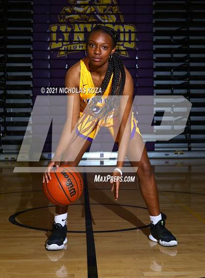 Thumbnail 1 in Lynwood Varsity Basketball Photo Shoot photogallery.