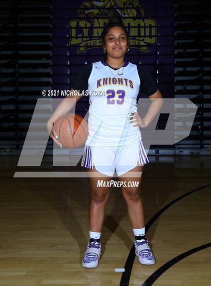 Thumbnail 3 in Lynwood Varsity Basketball Photo Shoot photogallery.