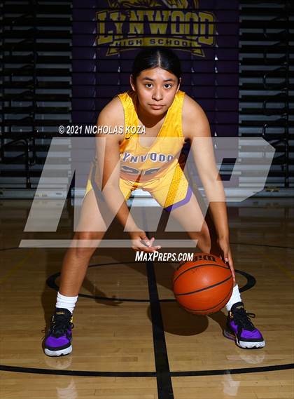 Thumbnail 1 in Lynwood Varsity Basketball Photo Shoot photogallery.