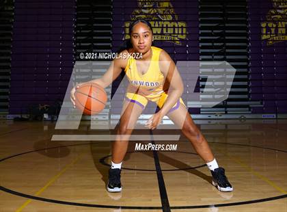 Thumbnail 1 in Lynwood Varsity Basketball Photo Shoot photogallery.