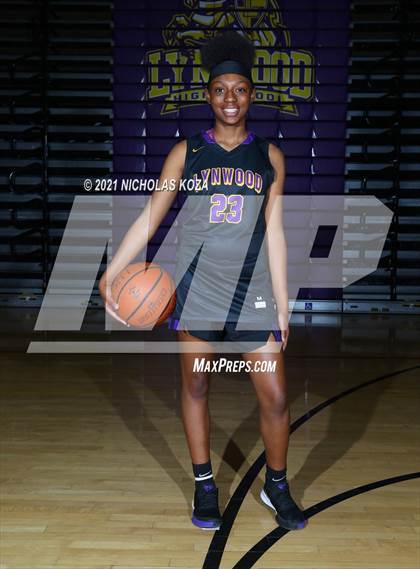 Thumbnail 2 in Lynwood Varsity Basketball Photo Shoot photogallery.