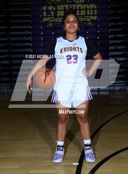 Thumbnail 1 in Lynwood Varsity Basketball Photo Shoot photogallery.